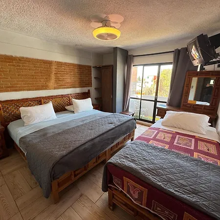 Hotel Bungalows La Era-2